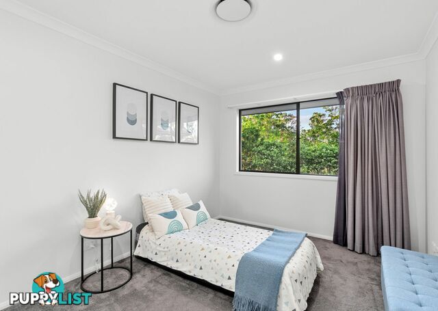 11 Augusta Point TALLWOODS VILLAGE NSW 2430