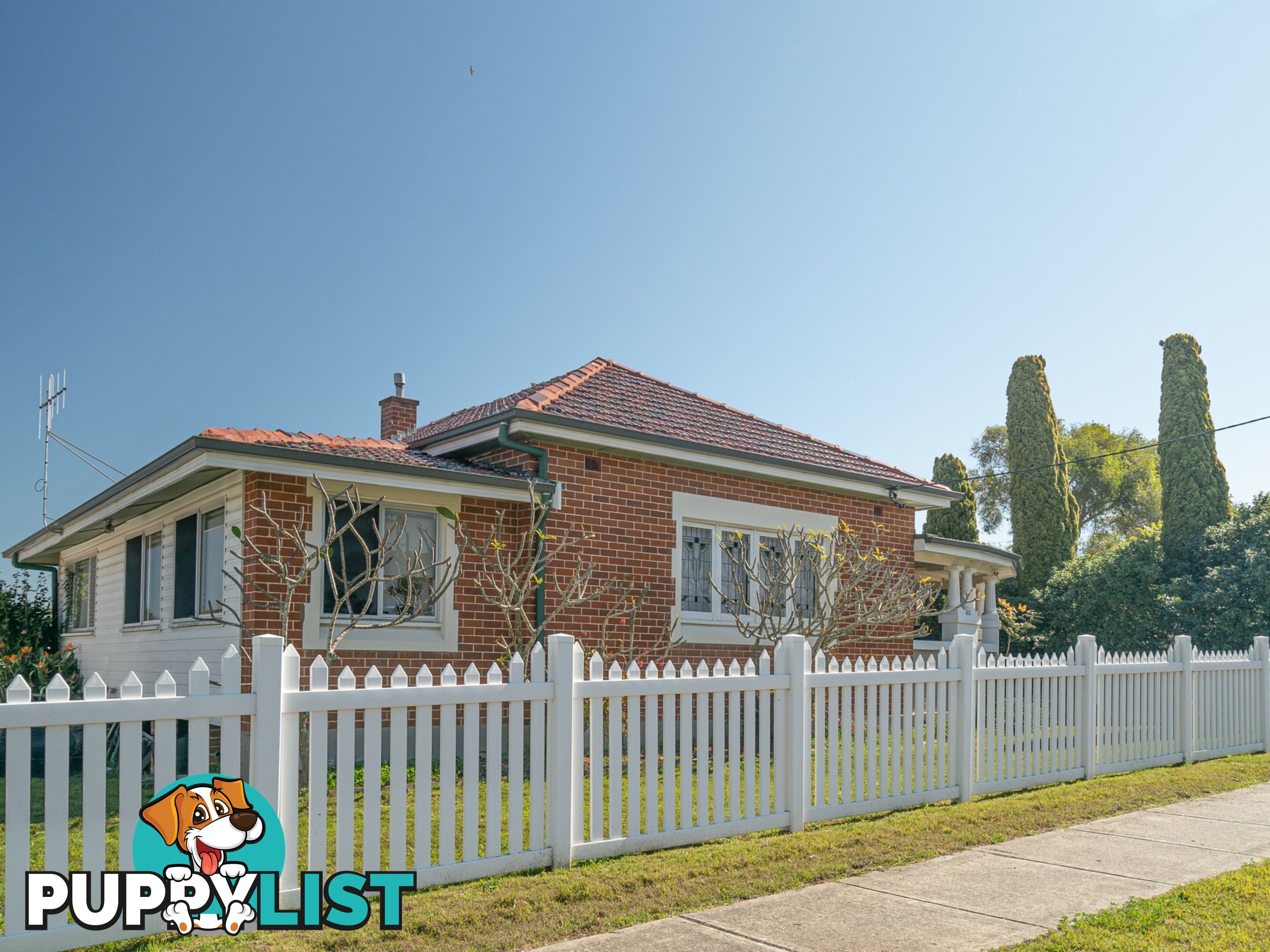 22 Commerce Street TAREE NSW 2430