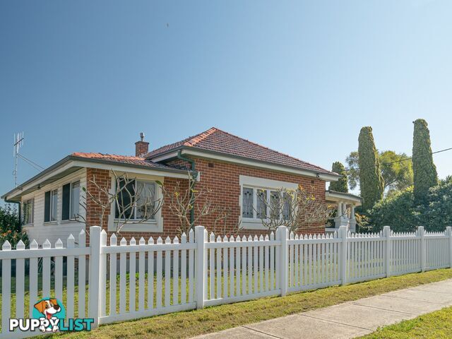 22 Commerce Street TAREE NSW 2430