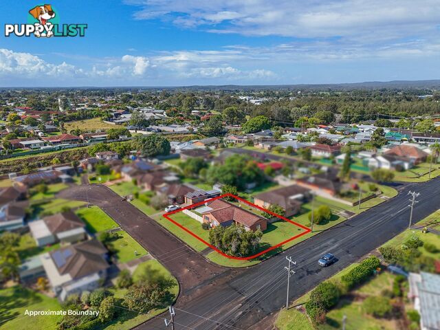 1 Court Place TAREE NSW 2430