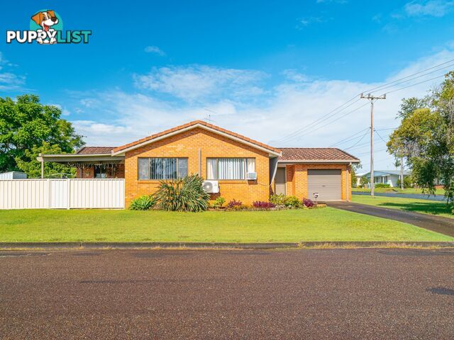 1 Court Place TAREE NSW 2430