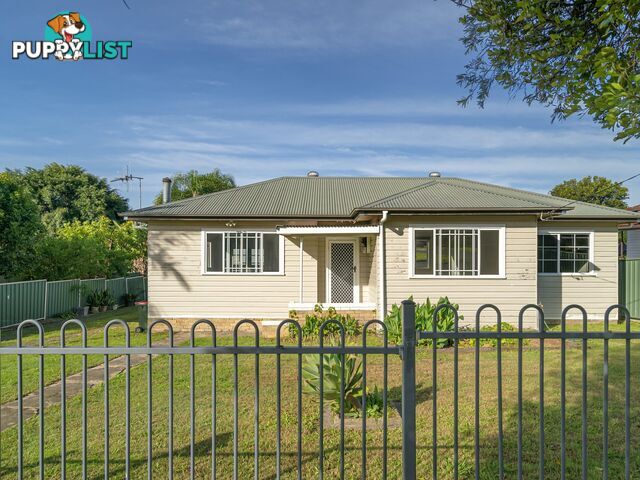 37 Bruntnell Street TAREE NSW 2430