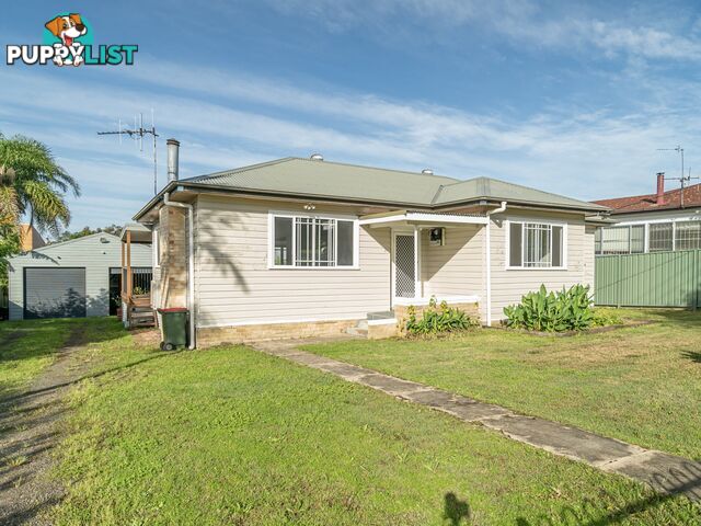 37 Bruntnell Street TAREE NSW 2430