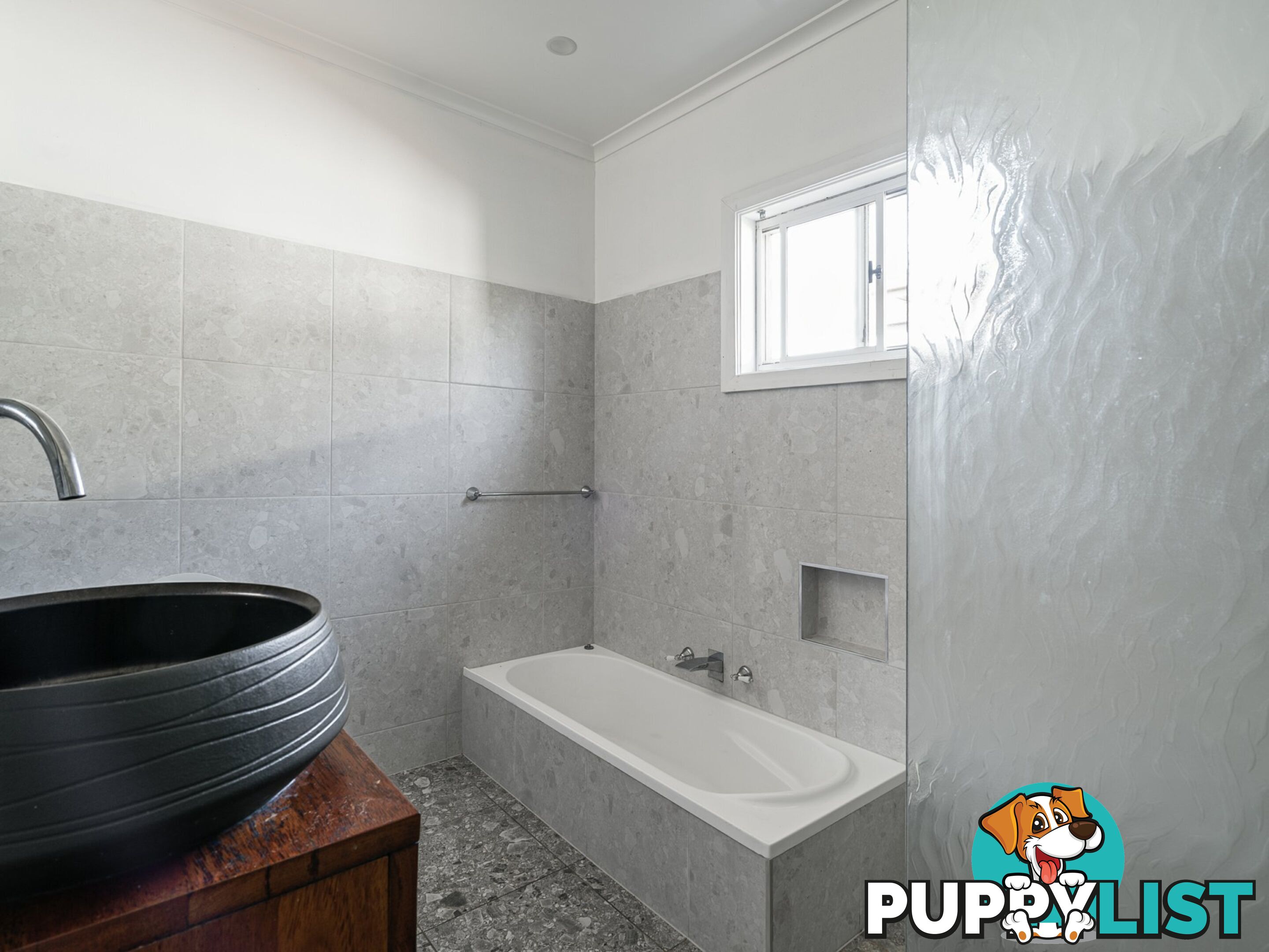 37 Bruntnell Street TAREE NSW 2430
