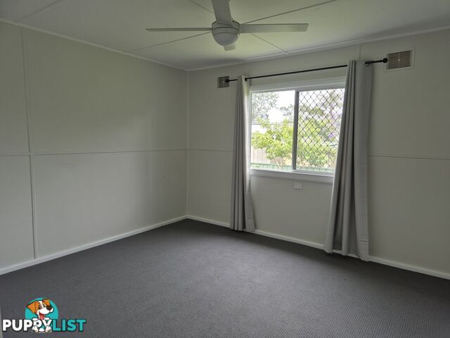 82 Commerce Street TAREE NSW 2430