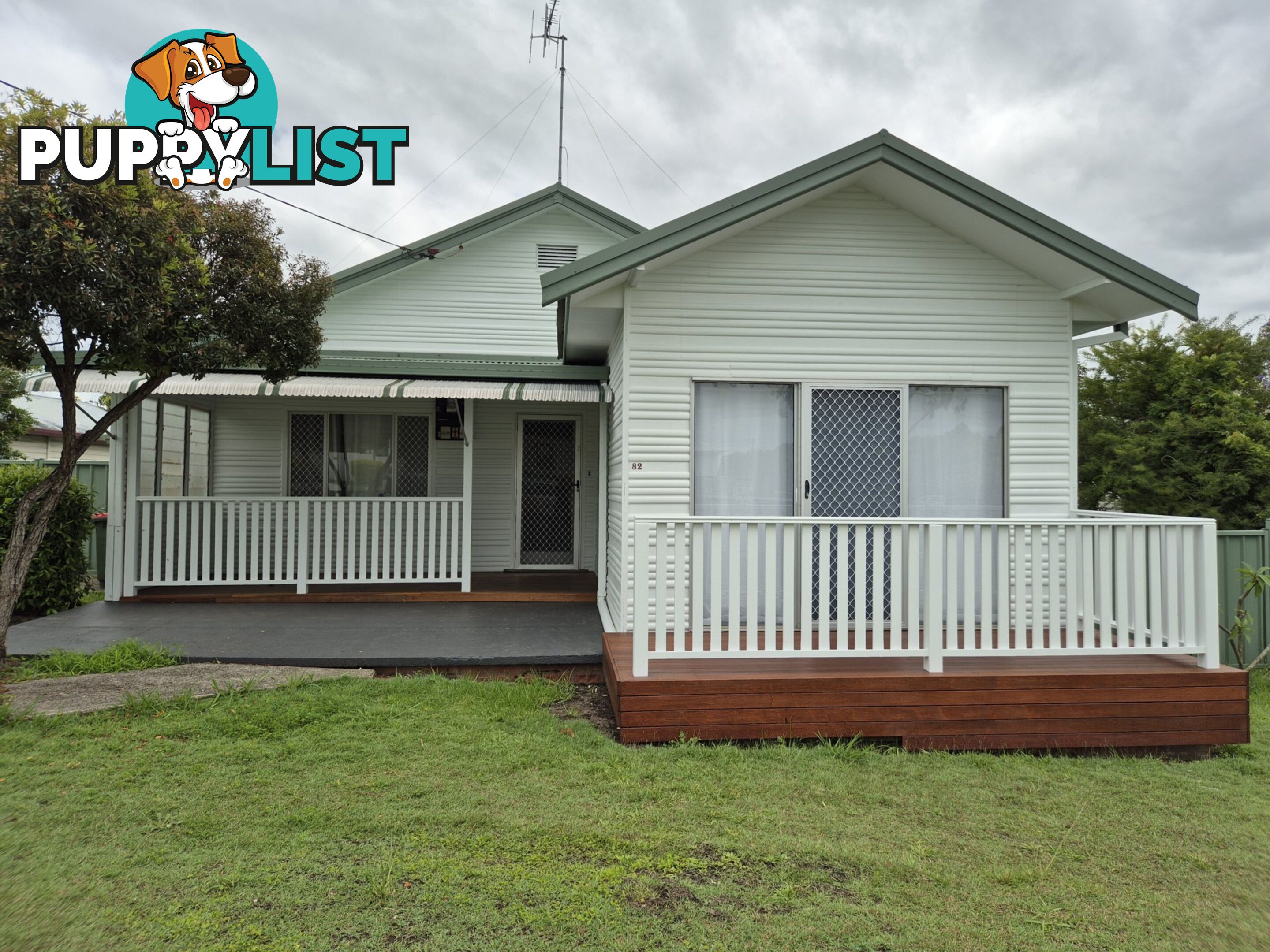 82 Commerce Street TAREE NSW 2430