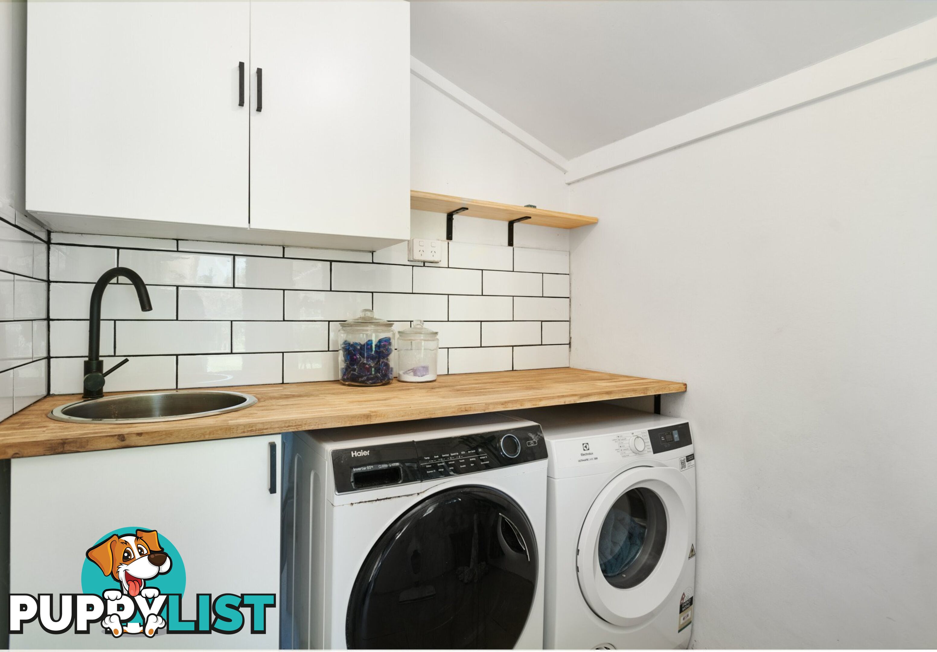13 Whitby Close TAREE NSW 2430