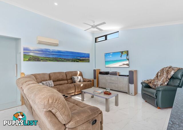 8 Eastern Valley Way TALLWOODS VILLAGE NSW 2430