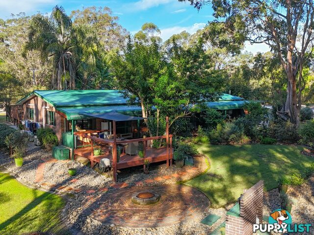 11 Oakview Drive HALLIDAYS POINT NSW 2430