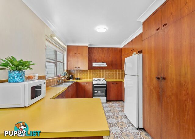 20 Albert Lane TAREE NSW 2430