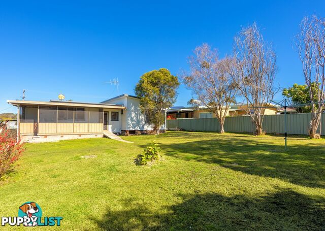 1 Maiden Avenue TAREE NSW 2430