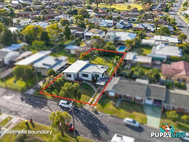 1 Maiden Avenue TAREE NSW 2430