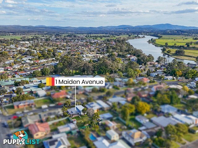 1 Maiden Avenue TAREE NSW 2430