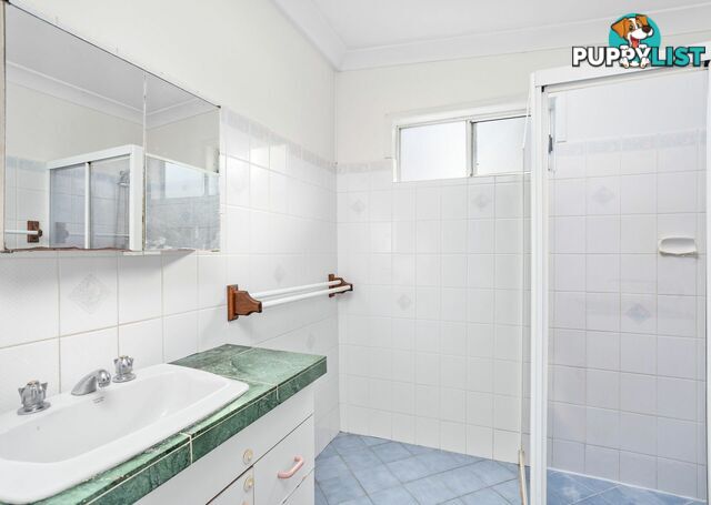 39 Peveril Street TINONEE NSW 2430