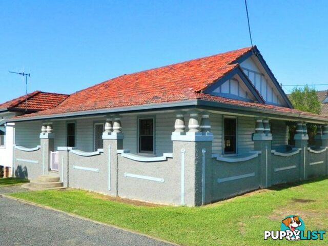 136 High Street TAREE NSW 2430