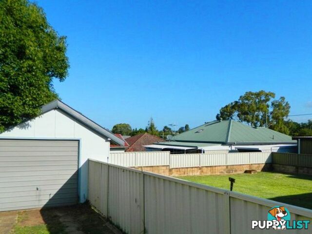 136 High Street TAREE NSW 2430