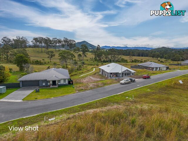 18 Vista Drive WINGHAM NSW 2429
