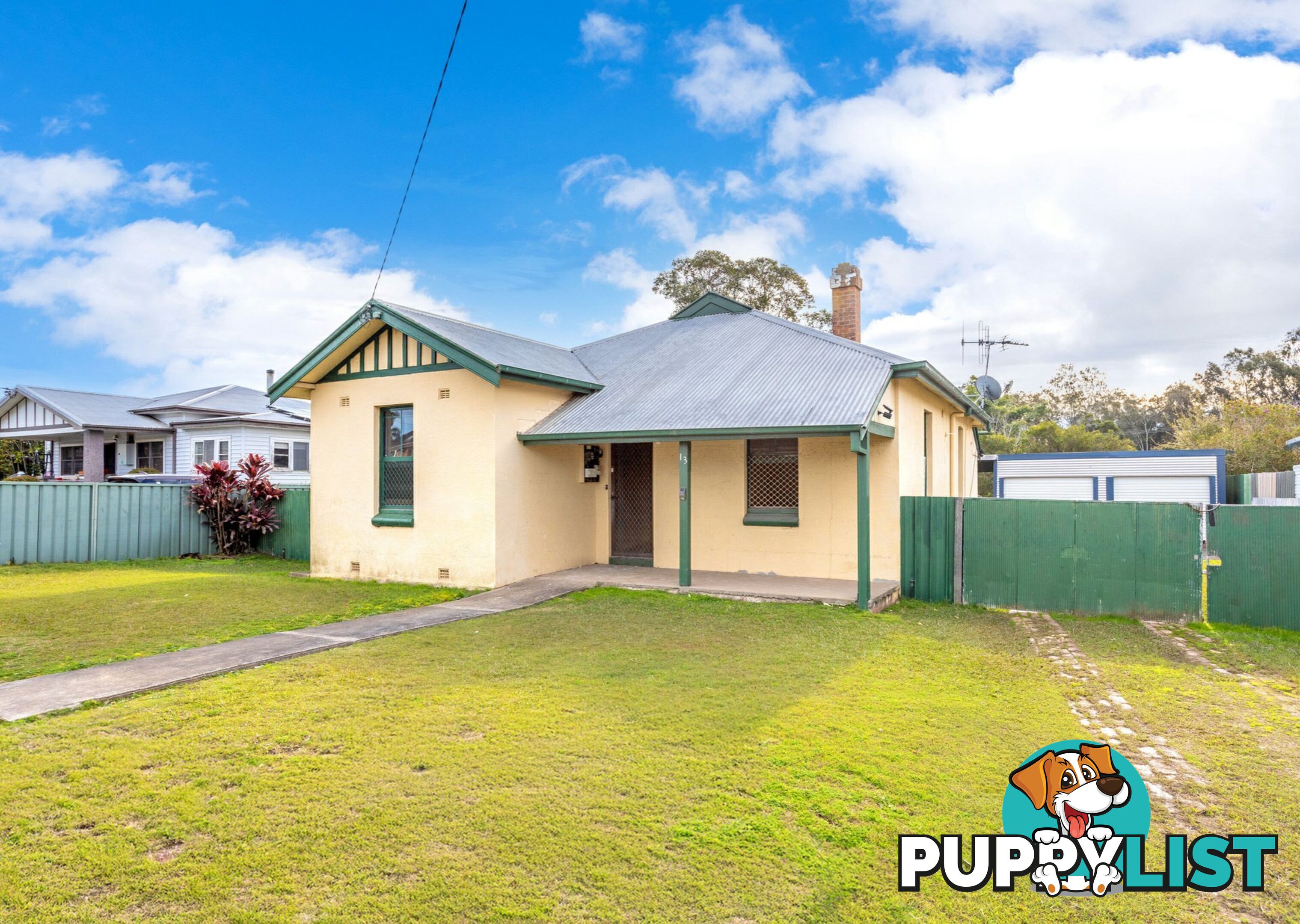 13 Railway Street TAREE NSW 2430