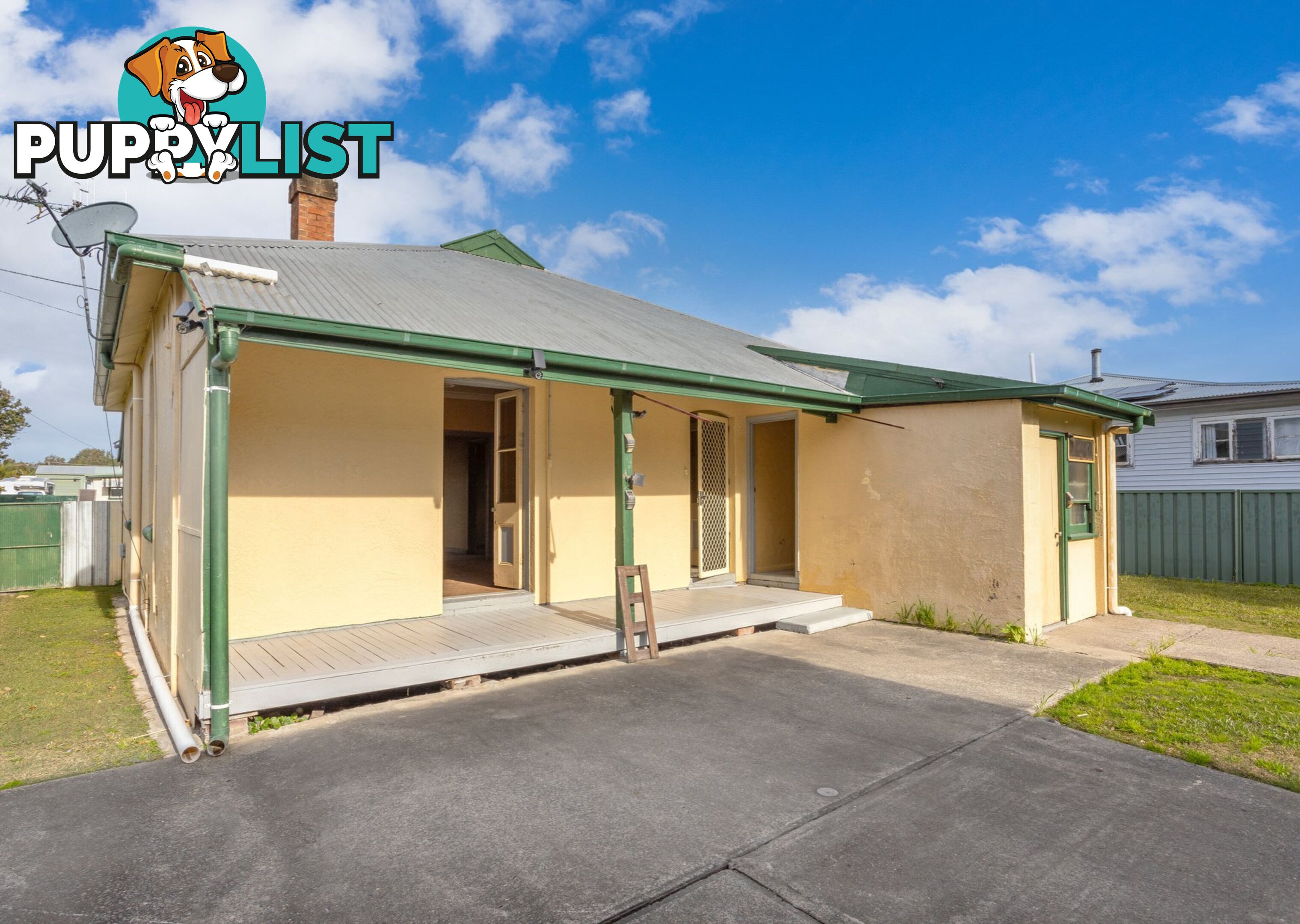 13 Railway Street TAREE NSW 2430