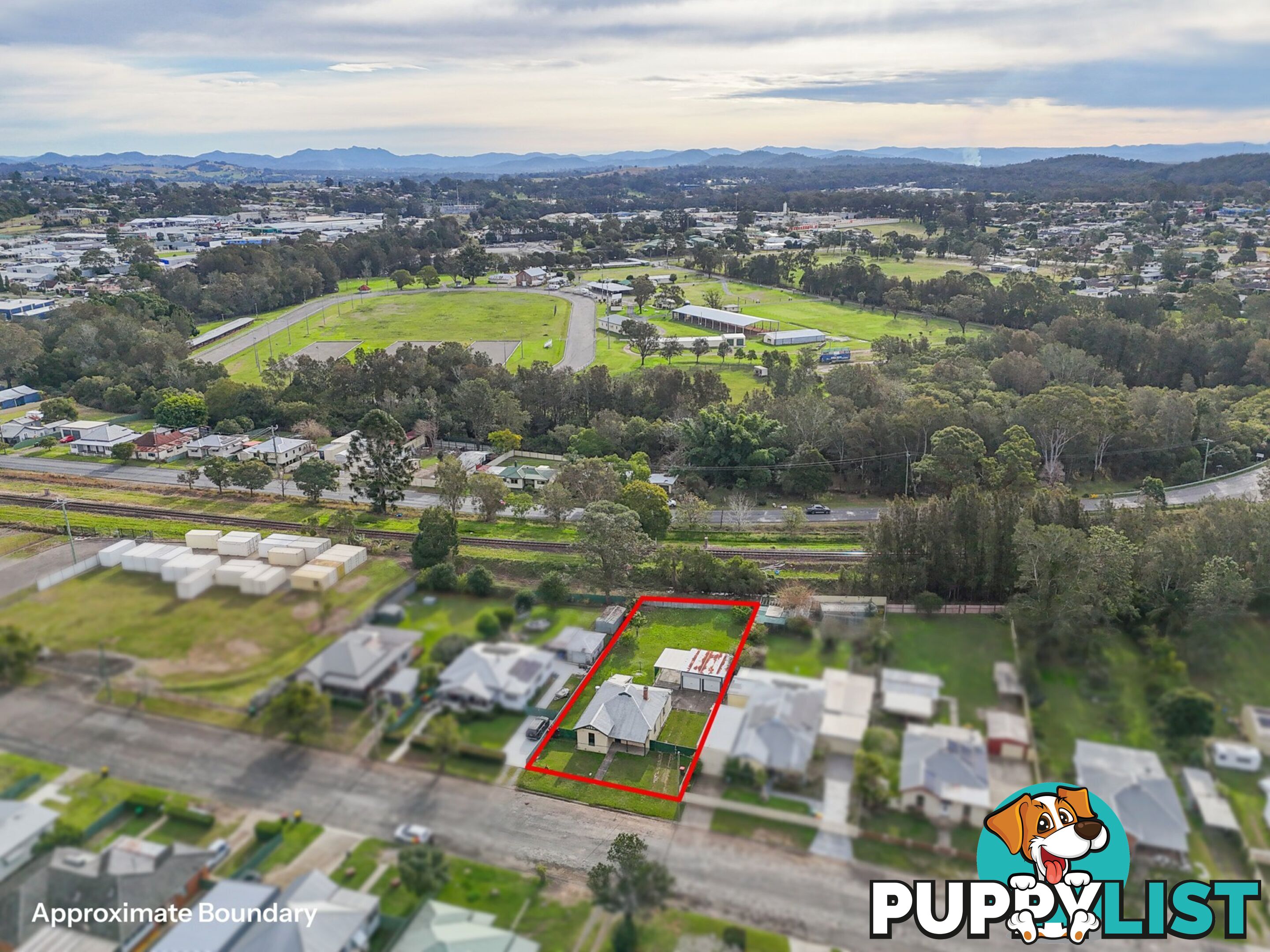 13 Railway Street TAREE NSW 2430