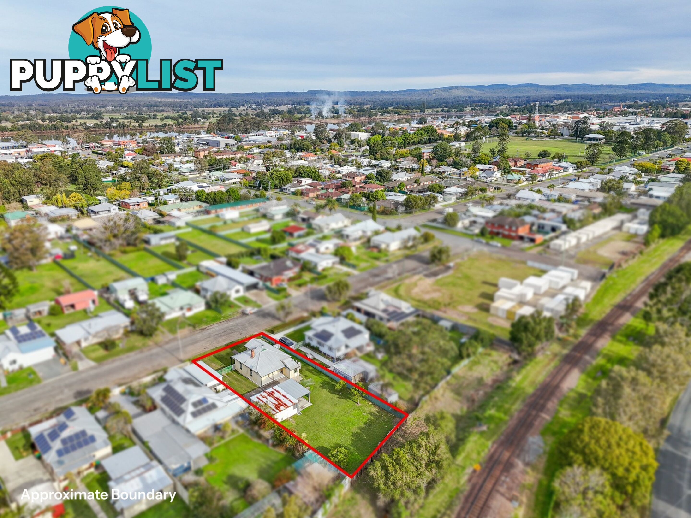 13 Railway Street TAREE NSW 2430