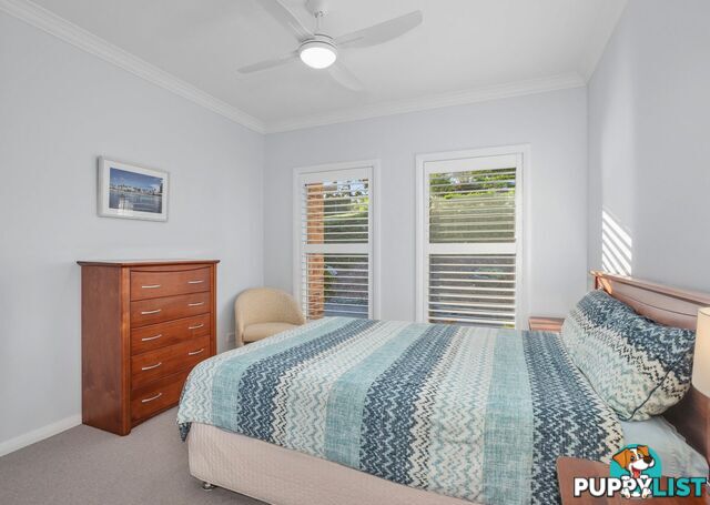 25 Headland Drive HALLIDAYS POINT NSW 2430