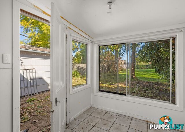 10 Stevenson Street TAREE NSW 2430