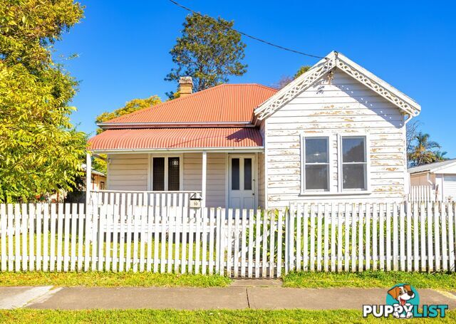 10 Stevenson Street TAREE NSW 2430