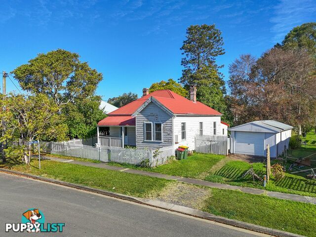10 Stevenson Street TAREE NSW 2430