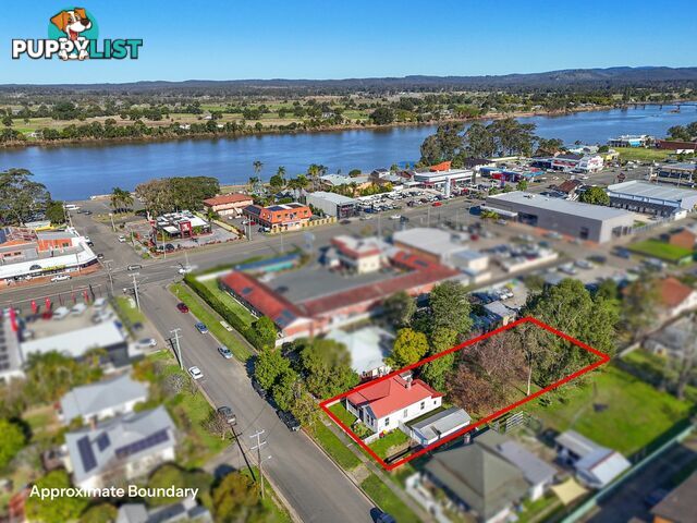 10 Stevenson Street TAREE NSW 2430