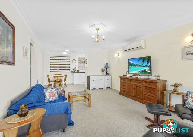 1/2 Waratah Place TAREE NSW 2430
