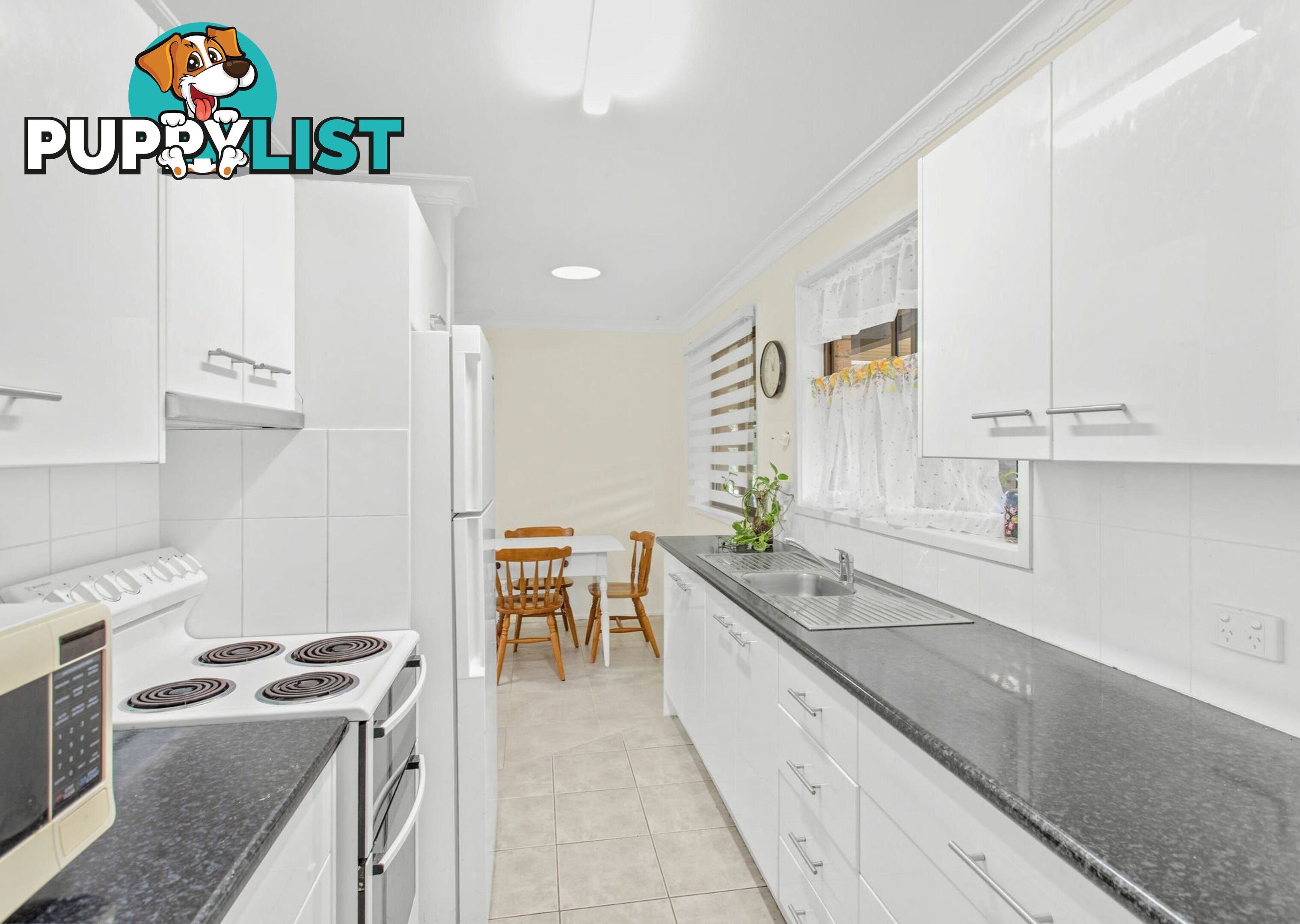 1/2 Waratah Place TAREE NSW 2430