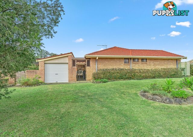 1/2 Waratah Place TAREE NSW 2430