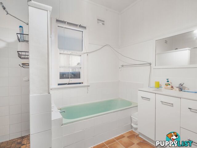 30 Alban Street TAREE NSW 2430