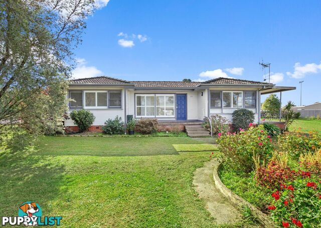 63 Cowper St TAREE NSW 2430