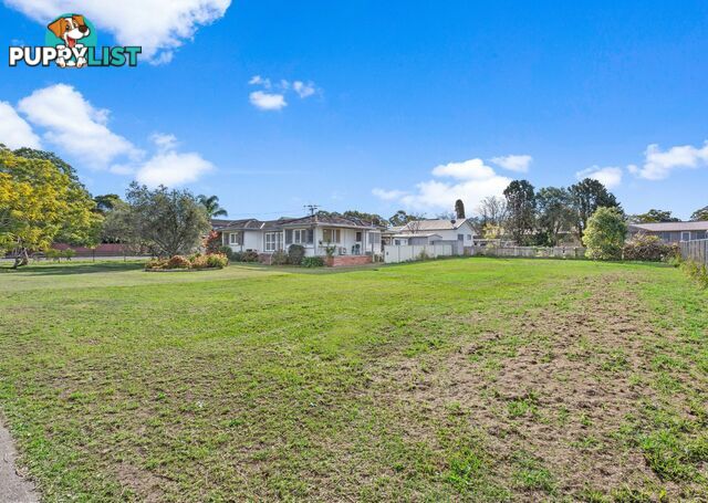 63 Cowper St TAREE NSW 2430