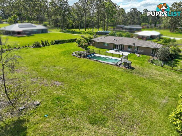 12 Brumby Close HALLIDAYS POINT NSW 2430