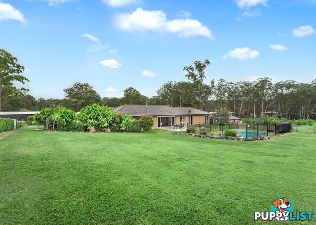 12 Brumby Close HALLIDAYS POINT NSW 2430