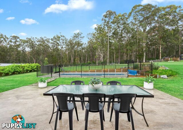 12 Brumby Close HALLIDAYS POINT NSW 2430