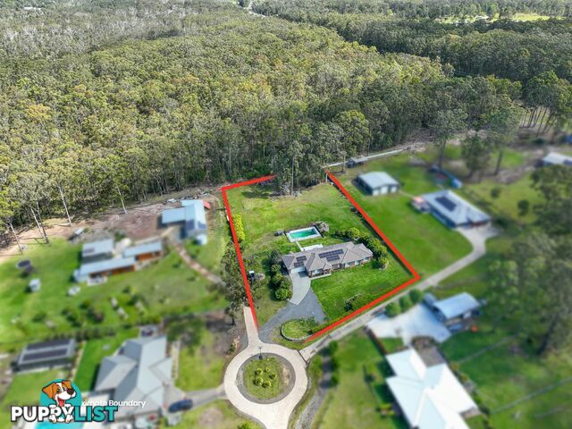 12 Brumby Close HALLIDAYS POINT NSW 2430