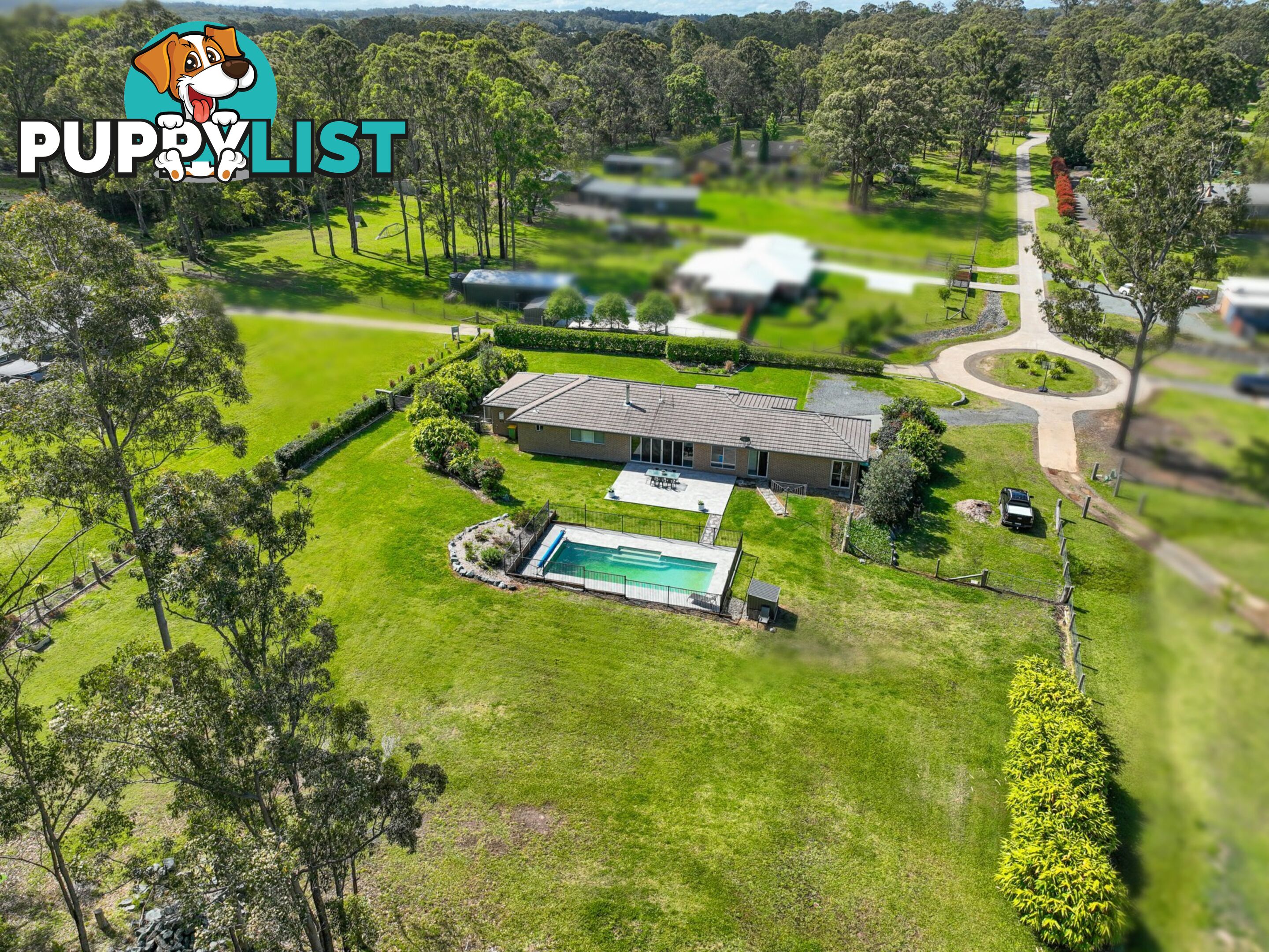 12 Brumby Close HALLIDAYS POINT NSW 2430