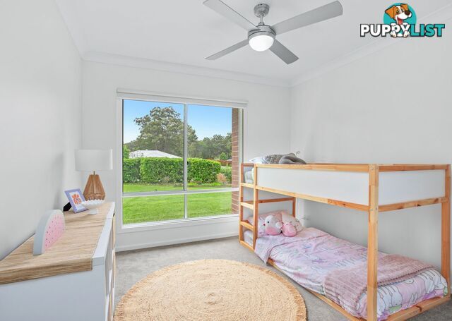 12 Brumby Close HALLIDAYS POINT NSW 2430