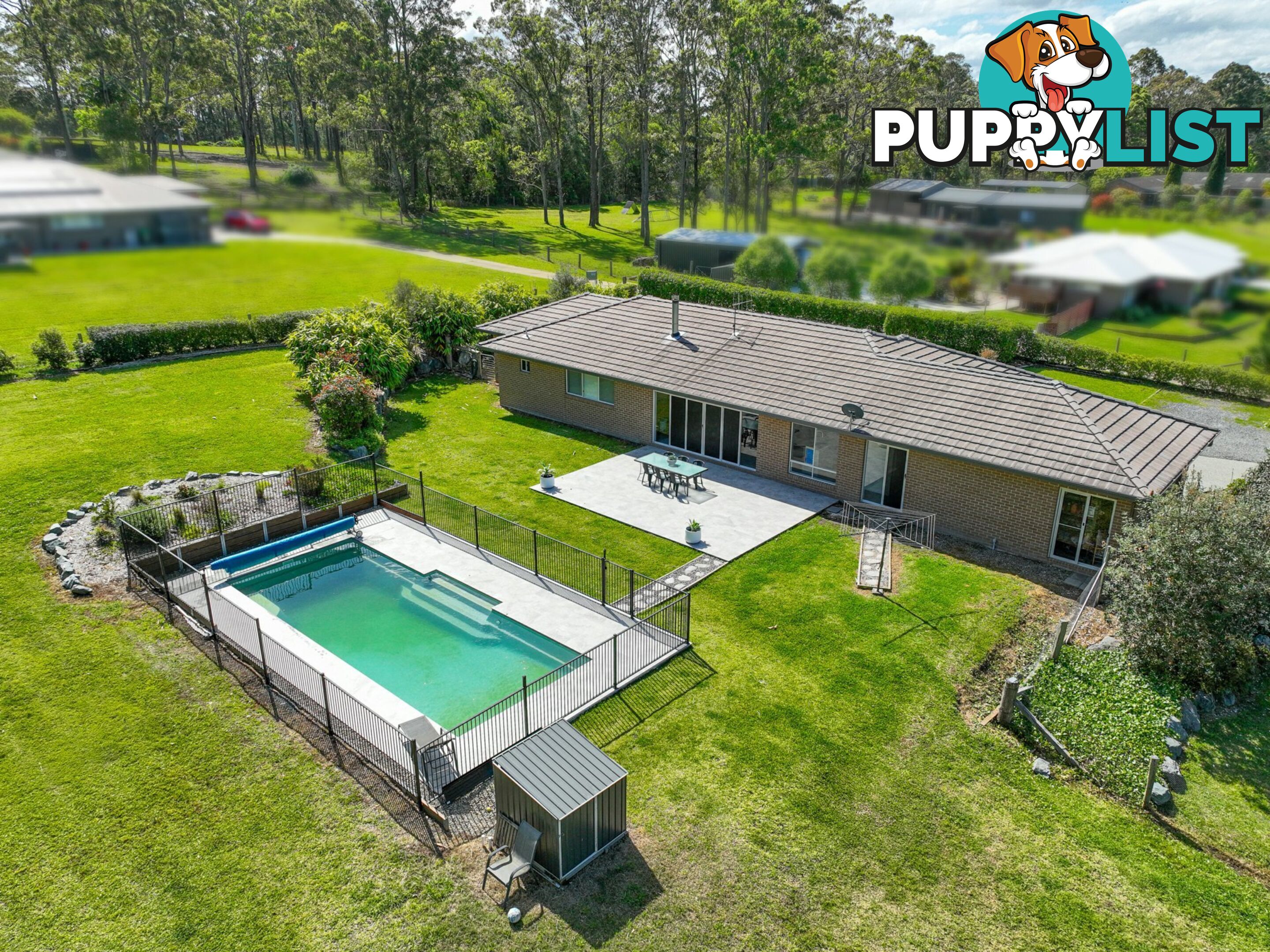 12 Brumby Close HALLIDAYS POINT NSW 2430