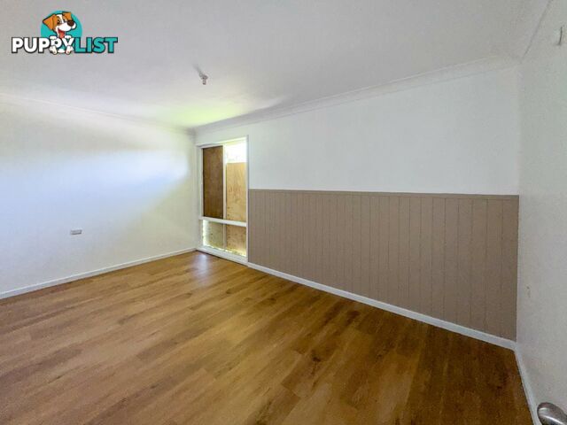 17 Barton Street TAREE NSW 2430