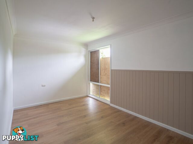 17 Barton Street TAREE NSW 2430
