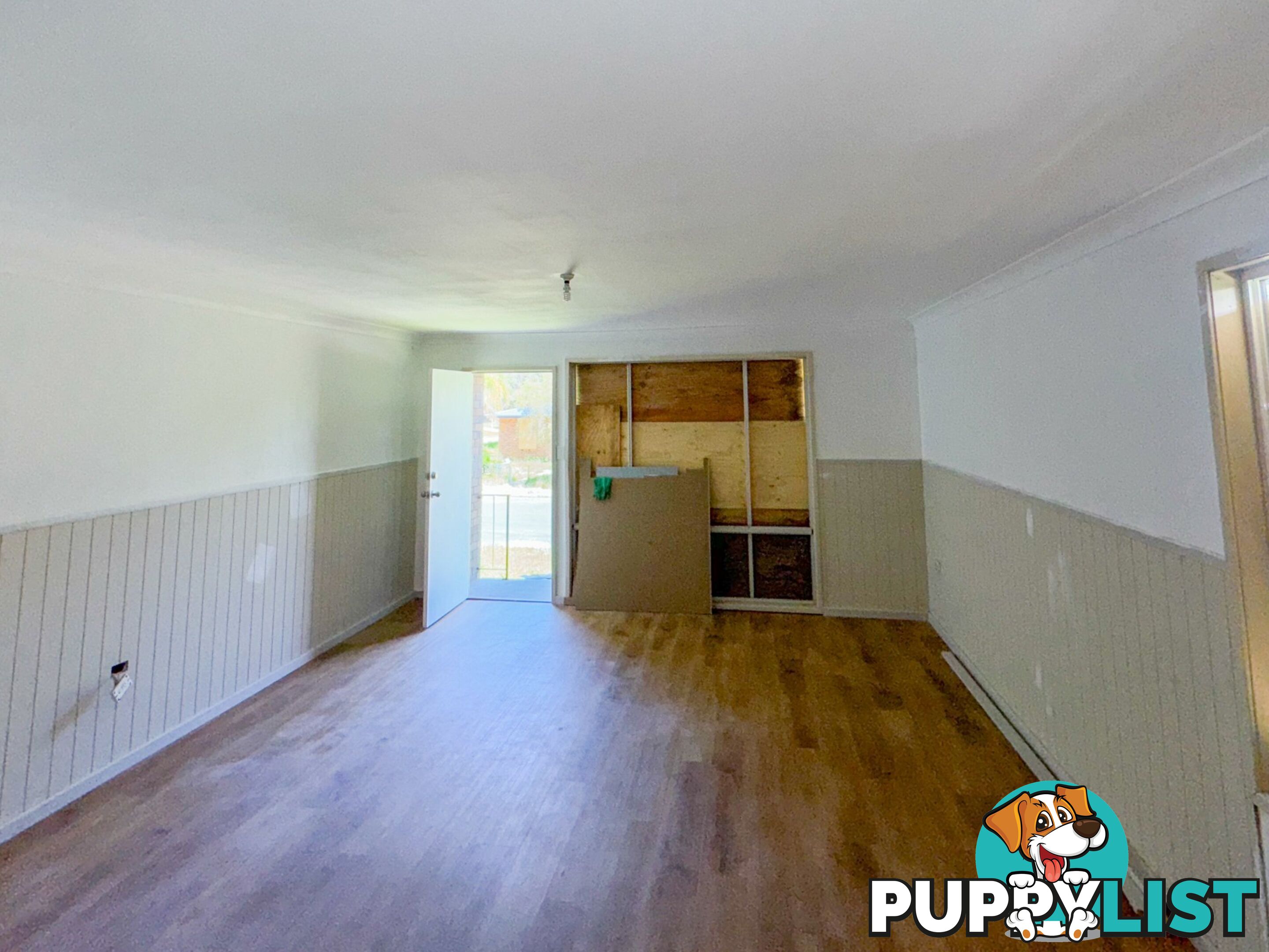 17 Barton Street TAREE NSW 2430