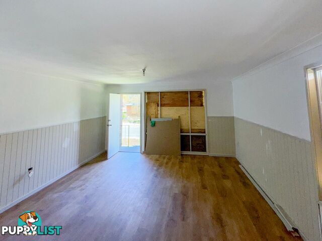 17 Barton Street TAREE NSW 2430