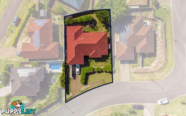 17 Holliday Drive EDENS LANDING QLD 4207