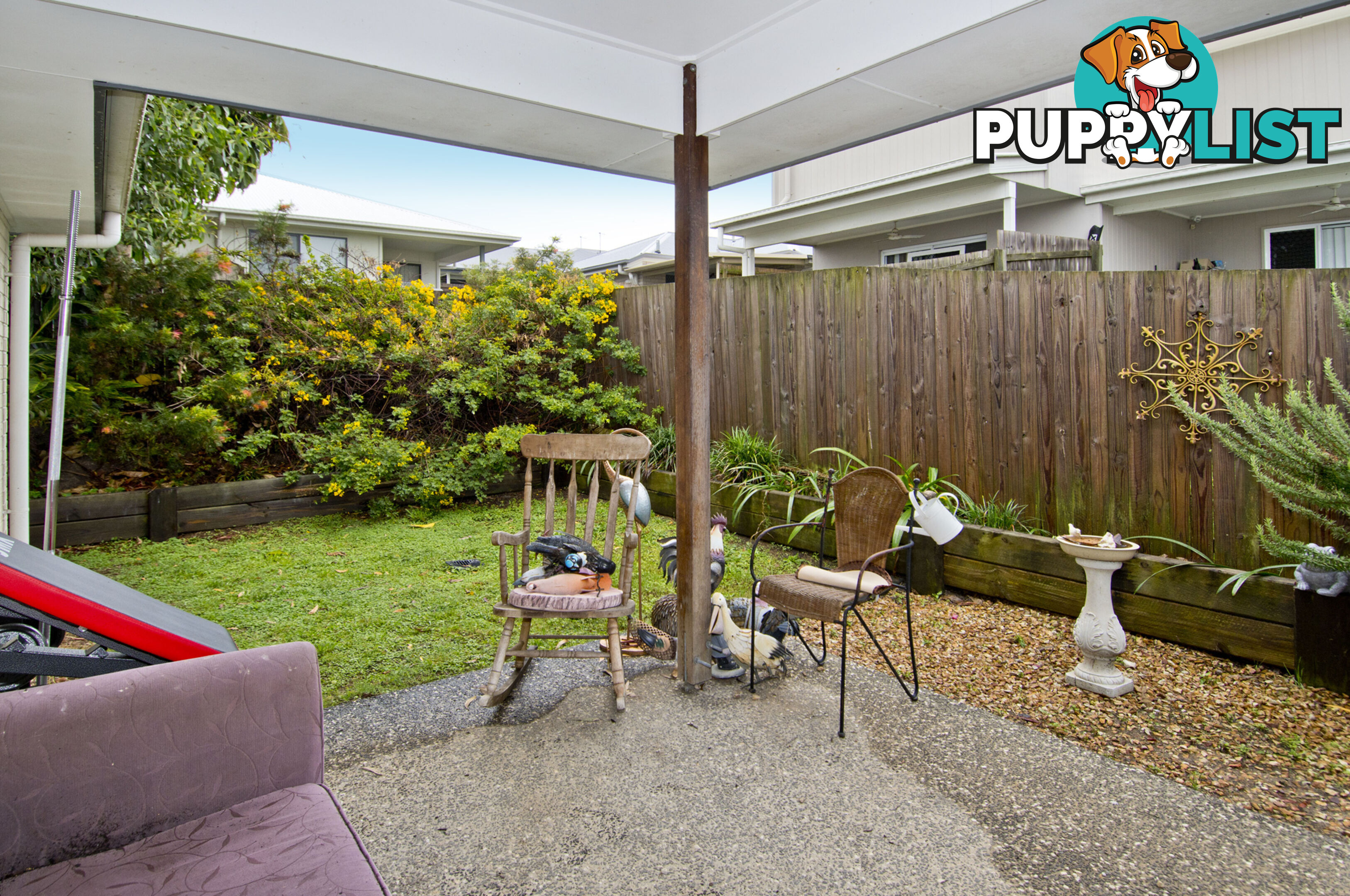 2/11 Spruce Street LOGANLEA QLD 4131