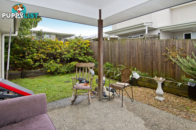 2/11 Spruce Street LOGANLEA QLD 4131